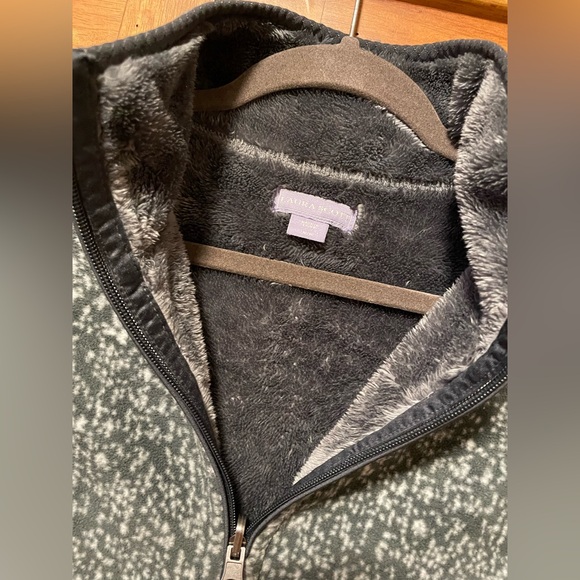 SOLD Laura Scott Fleece Vest Women’s Size Medium Gray Full Zip Pockets Reversibl - Picture 6 of 11